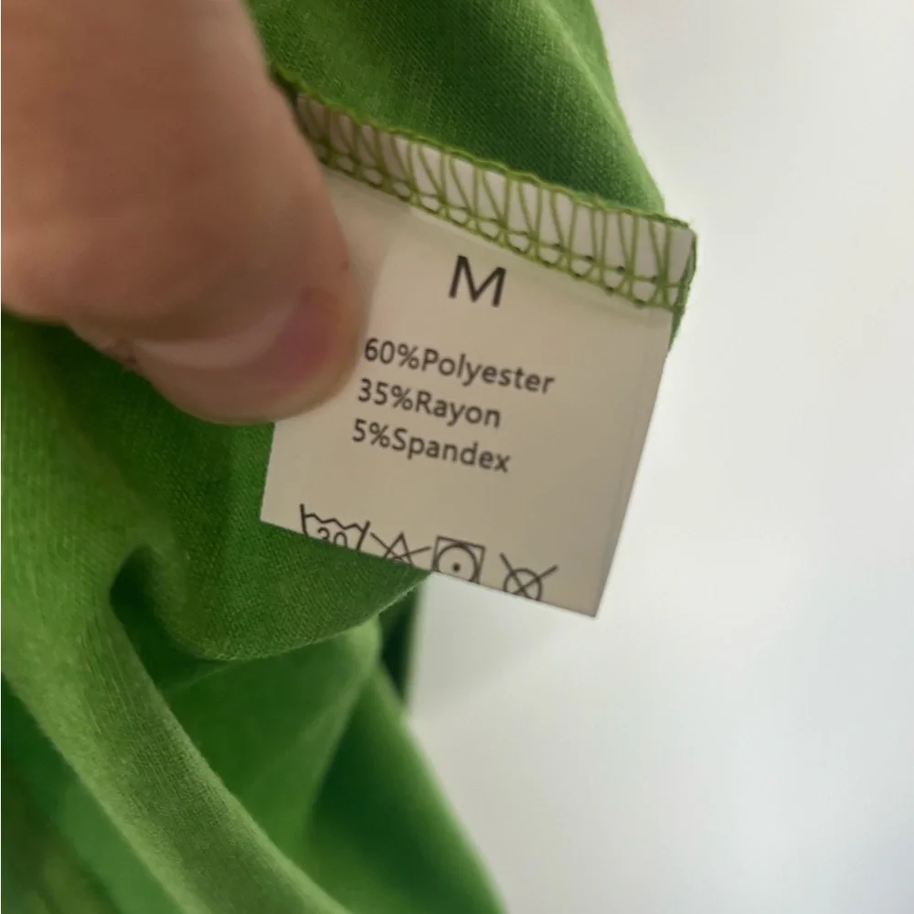 Tequila Tacos and Besties Green Sleeveless Womens Top NWOT - Picture 2 of 3